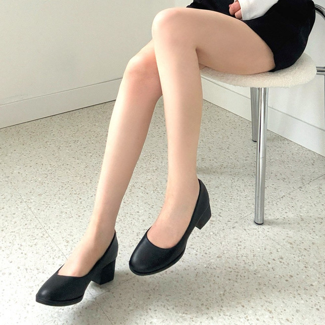 러블리디 루시아 하루 종일 편안한 엠보싱 쿠션 라운드 5cm 통굽 펌프스