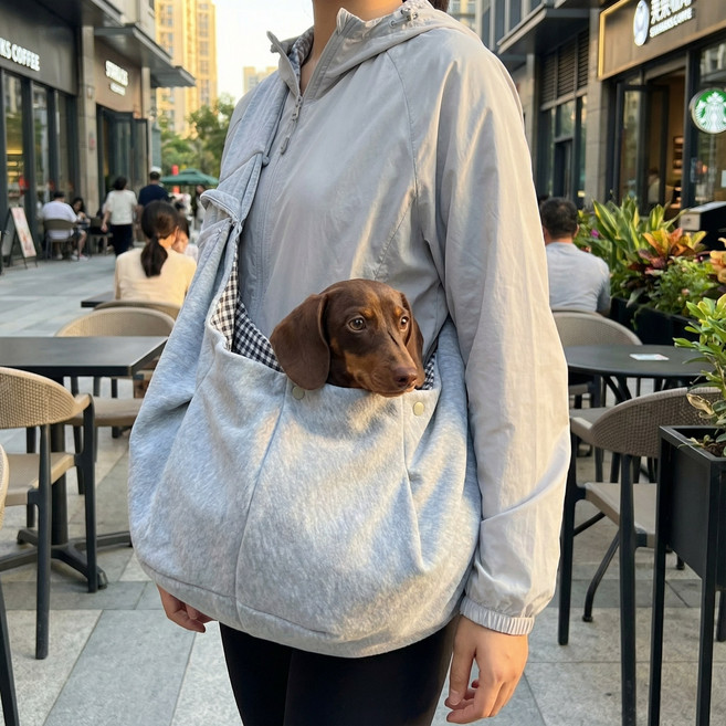 반려동물 강아지 소형견 애견 안전고리 어깨편한 크로스백 포대기 슬링백 산책 이동가방, 그레이, 1개