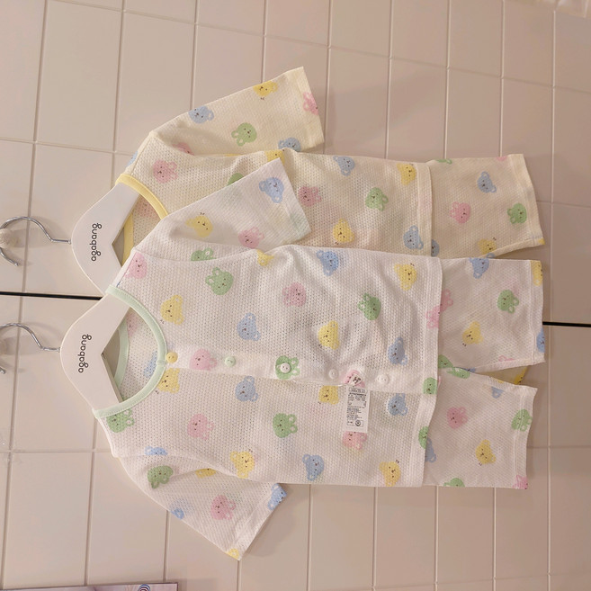 아가방 NC청주점# 26년여름신상! 무형광~ 통기성에 신축성 까지 좋은 메쉬 원단의 7부 내의