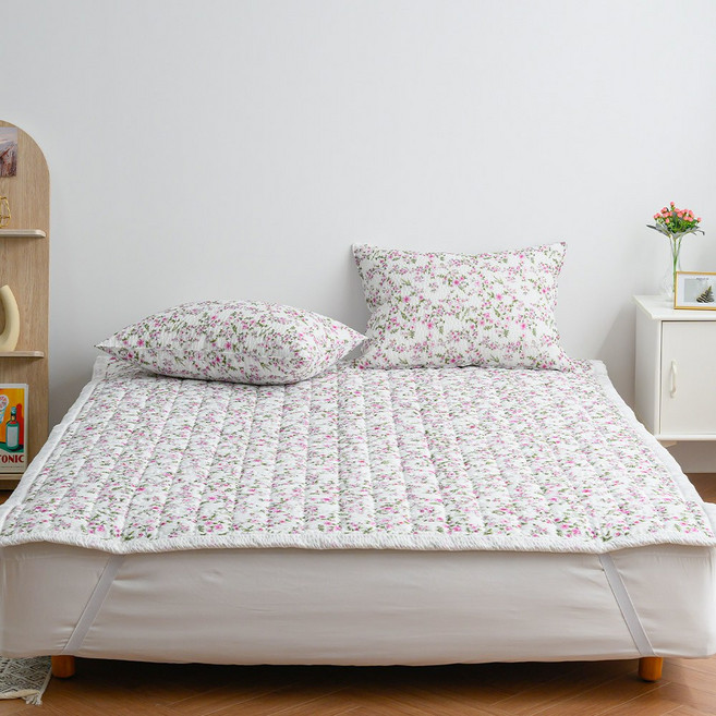 끈적임없는 썸머가든 시어서커 침대패드 미끄럼방지 고정밴드 누빔 국내생산, 플로럴핑크