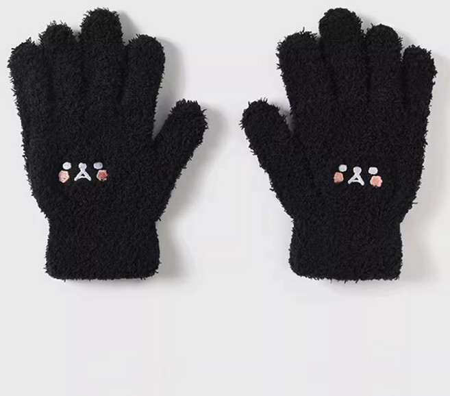 [귀염뽀짝] 겨울 여성용 곰돌이 자수 극세사 장갑 부드러운 보들보들 귀여운 방한장갑 커플장갑 학생장갑 여성장갑 따뜻한 퍼장갑 데일리룩 꾸안꾸룩 겨울 패션 포인트템 포근한 보온장갑