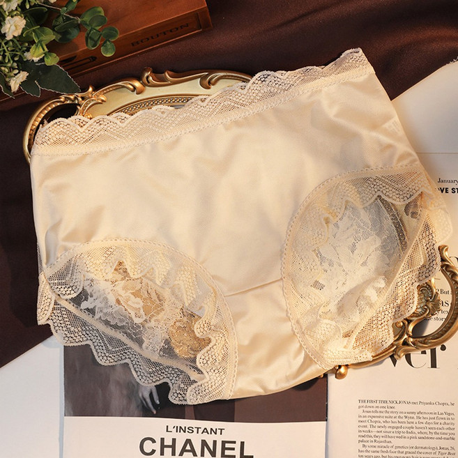 法式緞面蕾絲內褲 無痕高彈力透氣舒適, 百合白,L