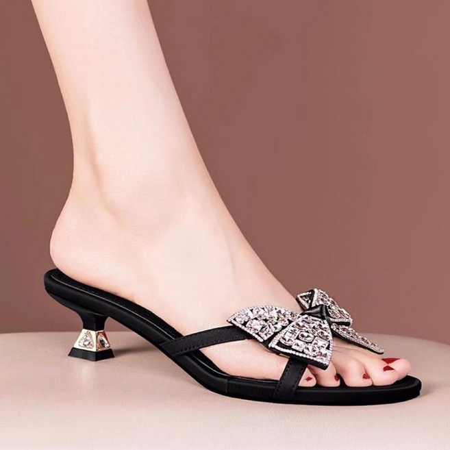 셀럽당 큐빅 리본 미들 굽 샌들 여 슬리퍼C00163