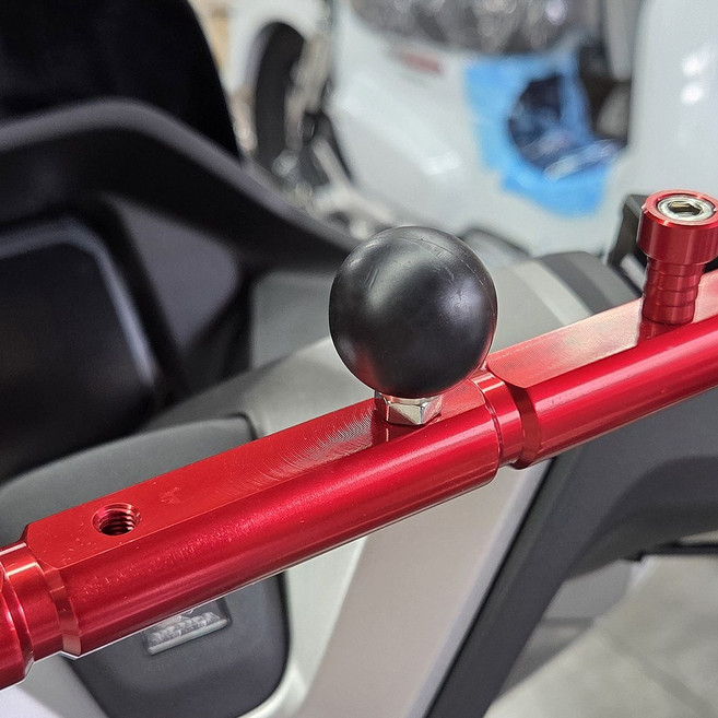 MOXI 오토바이 핸드폰 거치대 크로스바 멀티바 부속 m6볼트 볼마운트 GP-884, 1개