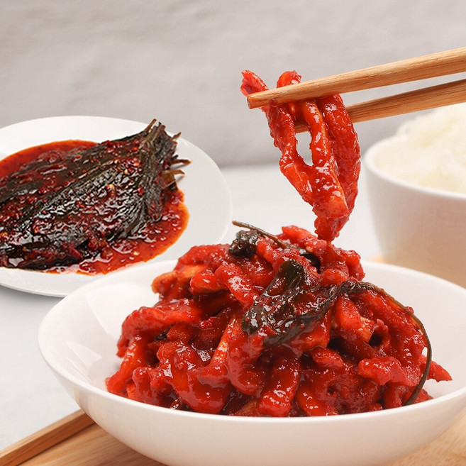 [마녀바스켓] 밥반찬 밥도둑 무말랭이 1kg +양념깻잎 1kg*, 1세트