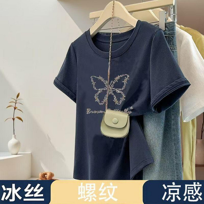 Qurora 冰絲涼感蝴蝶印花短袖T恤女