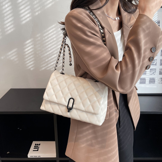 란몰 여성 가죽 퀼팅 체인백 데일리 숄더 크로스백