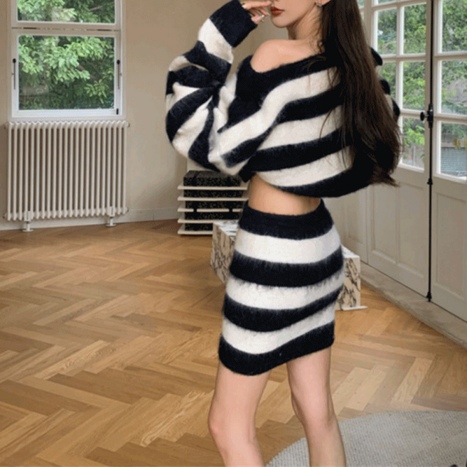 제시 스트라이프 니트 미니 스커트