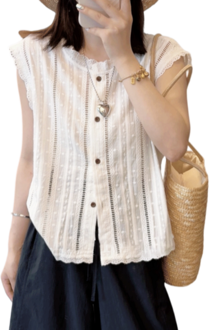 Makone 여성 라운드넥 프릴트리밍 펀칭 프렌치 린넨 코디네이터 레이스 밑단 루즈핏 민소매 블라우스