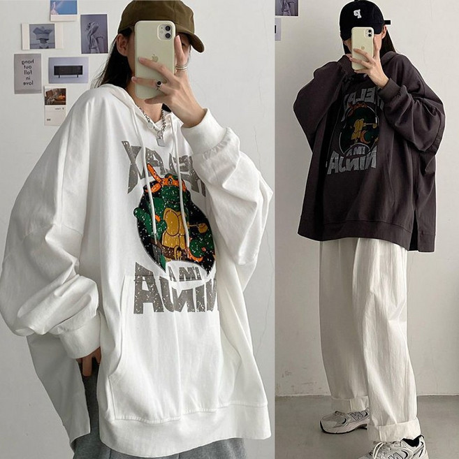 (매진 임박) 150kg까지 빅사이즈 1+1 여성 bf 시카고 빈티지 프린팅 옆트임 후드티 긴팔티 봄 가을 편한 캐주얼 패션 스트릿 스트링 트렌드 박스 날씬해보이는 디자인 맨투맨