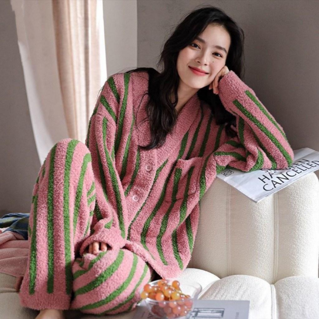 여성 스트라이프 겨울 기모 극세사 수면 잠옷 빅사이즈 파자마 홈웨어 세트