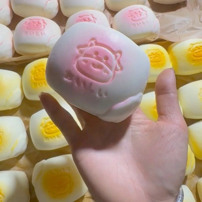 타바 스퀴시 모조 라이징 및 케이크 스트레스 빵 해소 장난감 슬로우 스퀴즈 어린이 성인용, 연한 초록