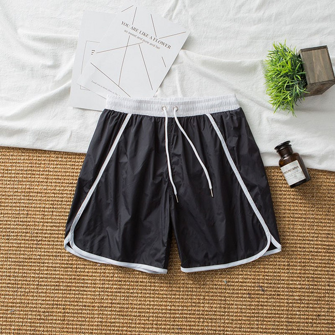 男士平角沙灘褲 可下水溫泉 寬鬆大碼四分休閒短褲