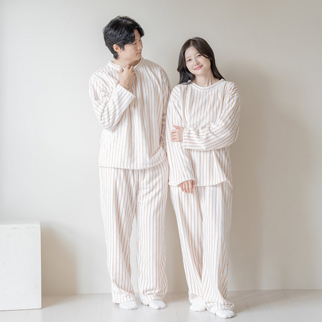 밍크라운드세트 잠옷 남녀공용 겨울 빅사이즈 이지웨어
