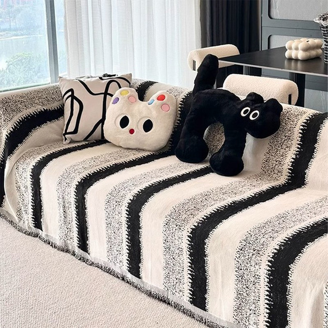 Pogeuni 줄무늬 퀄리티 쇼파커버 소파 보호 덮개 사계절 다용도 커버 쇼파패드 3인용 4인용, 1개, 블랙