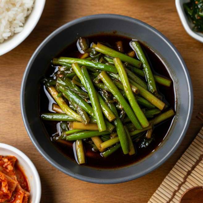 국내제작 새콤 아삭한 간장 마늘쫑 마늘쫑지 절임 밑반찬, 1개, 4kg