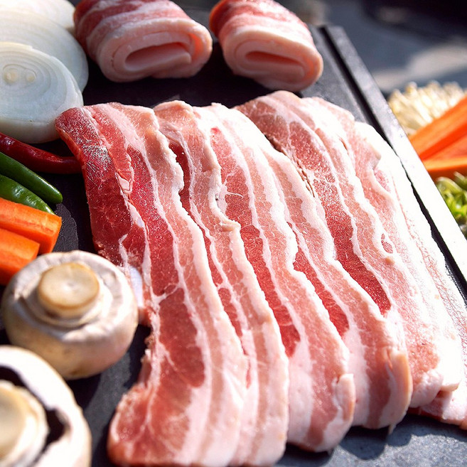 힐링미트 통삼겹살 2kg 비계적은 삼겹살 구이용 보쌈용 개별포장가능 절단가능, 삼겹살 2kg 구이용 1.5cm, 1개