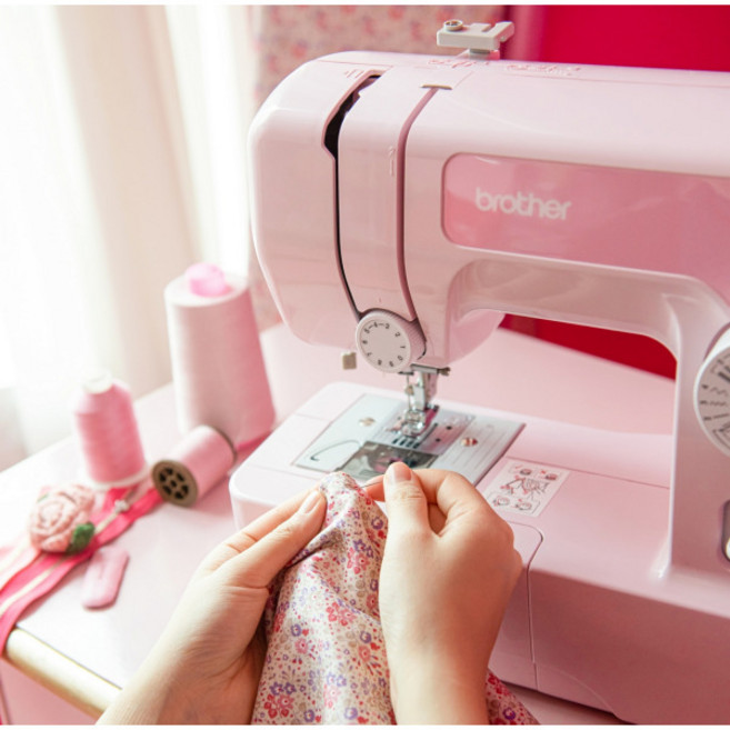 [부라더미싱] ★풀구성★60주년 기념 핑크미싱 P17K (와이드테이블+핑크용구함+노루발3종+패턴3종+수강증3매), 1세트