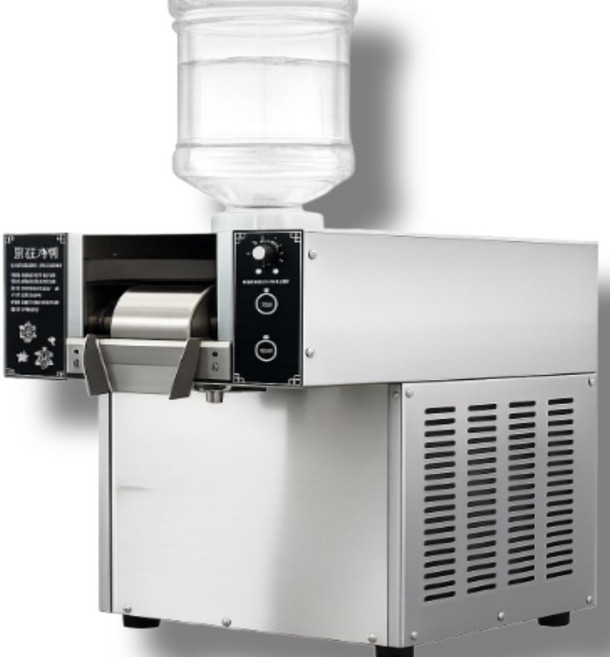 베르킷 눈꽃빙수기 업소용 1분완성 카페 팥빙수 우유빙수 고출력 자동 쇄빙기 얼음분쇄기, 750W