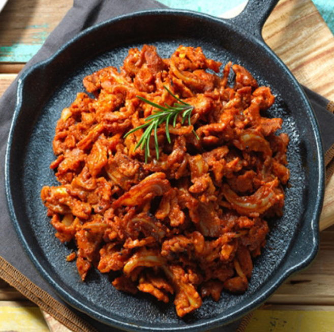 캠핑 먹거리 간편 술안주 맥주안주 숯불 직화 매콤 양념 오돌뼈, 1개, 200g