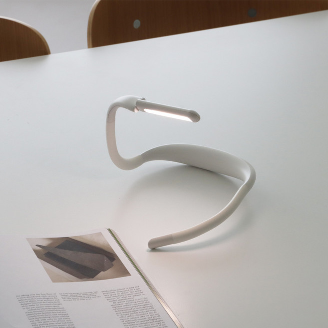 사는잼 LED 포터블 충전형 북라이트 휴대용 독서등 후레쉬 넥밴드, 화이트