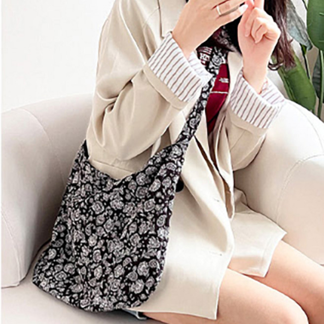 Bohemian 자석스냅 이너포켓 플라워 프린팅 패브릭 에코백 크로스백