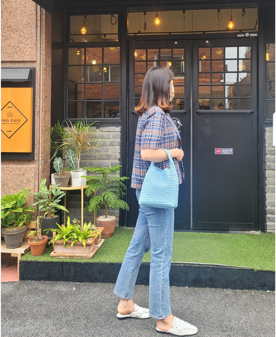 이쁜 픽 여성토트백(8컬러) 짜임 매시 위빙 토트백 파우치세트