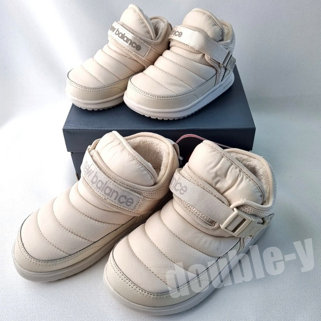 [국내매장판] 뉴발란스키즈 어린이 중목 부츠 아이보리