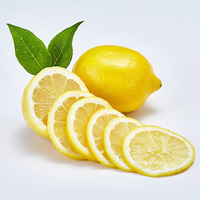 상큼함이 살아있는 선별된 레몬 Lemon, 110g 내외, 4개