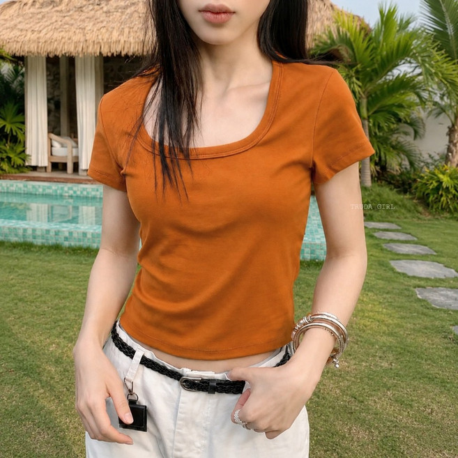 杜達女孩 夏日舒適大U領短版上衣