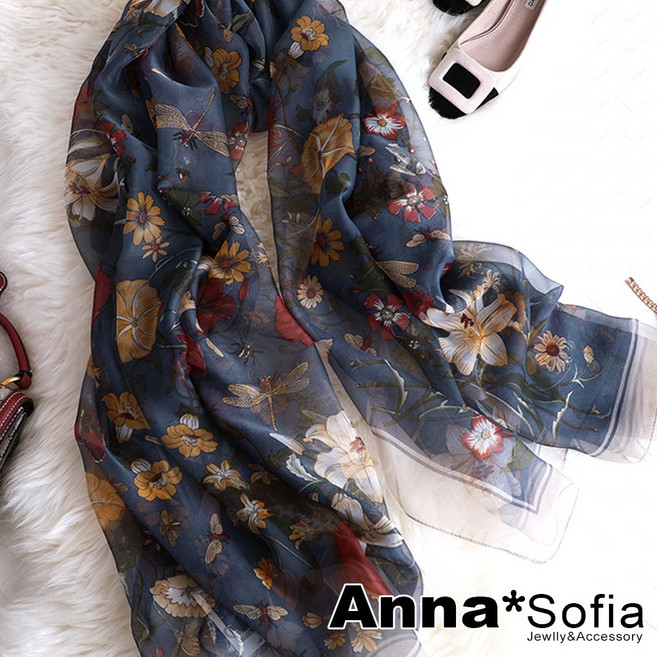 Anna*Sofia 仿蠶絲大尺寸百合簇花深藍色系披肩雪紡絲巾