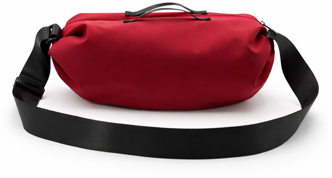 ICE LANGUAGE 복합 소재 바나나백 | 생활방수 대용량 데일리 숄더백 와이드스트랩 3color