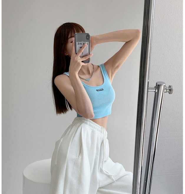 COSYEVNO 스포츠풍 라운드넥 나시 크롭탑 스포츠브라