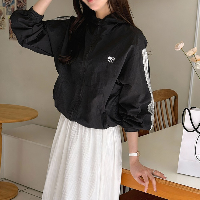 데일리앤 플린 여성 바스락 스트링 후드 집업 레이스 숏 자켓 간절기 바람막이 봄 점퍼