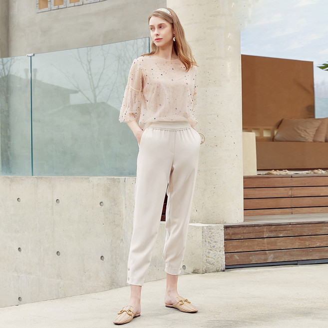 크레송 크림베이지 헴라인 디테일 조거팬츠 R2211PT04 03