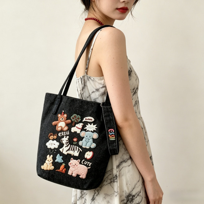 여성 대용량 숄더백 여름 크로스백 패션 쇼퍼백 여성가방 포켓 간편수납 가벼운 숄더 에코백 쇼퍼백 버킷백