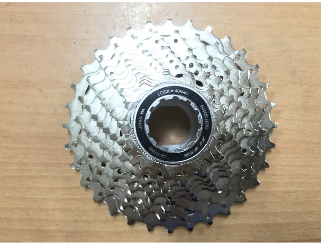 SHIMANO CS-HG700-11 卡式飛輪 11-32T 爬坡神器 R7000 長腿, 1入