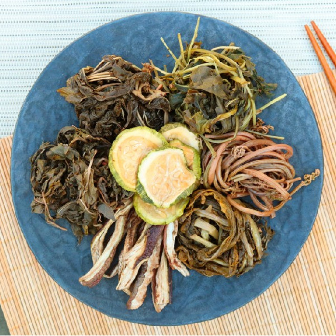 건나물세트 7종 한상완성세트 고사리 취나물 곤드레 시래기 토란대 애호박 건가지 5종 3종, 1개, 풍성 7종 가족세트