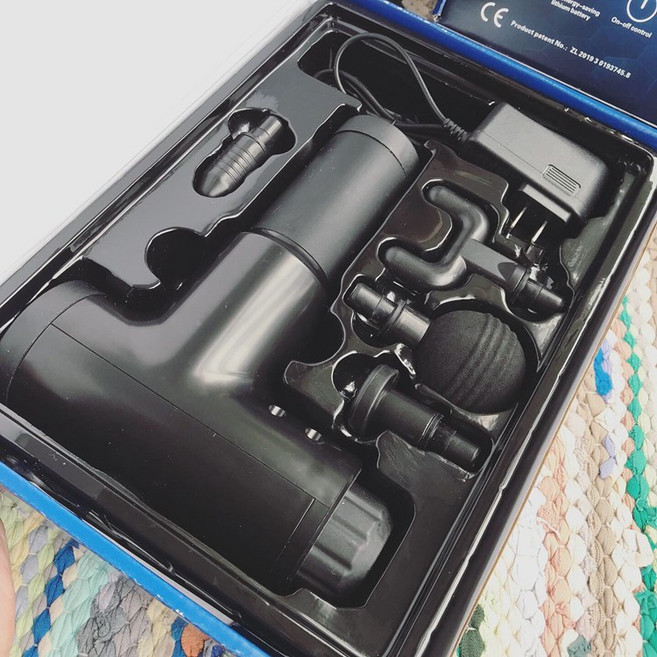 휴대용 전동 진동 무선 마사지건 고주파 안마기 근육이완 근막총 미니 근력, 검정색