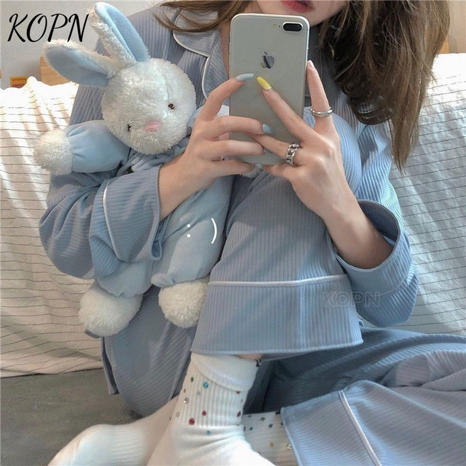 KOPN 트렌디하고 심플한 캐주얼 카디건 잠옷녀 봄가을 가정복 투피스 스트라이프 잠옷녀