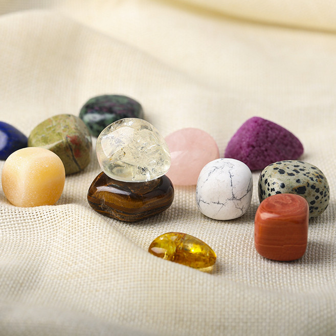 천연원석 텀블드 스톤 오브제 촬영 소품 차크라 팜스톤 크리스털 감성 디스플레이
