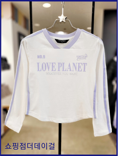 더데이걸25봄신상@@주니어 데일리로 입기좋은 긴팔티@@ 주니어 여아 두줄포인트 신축성이좋은 긴팔티@@ 두줄 브이넥 긴팔티TGLA25103