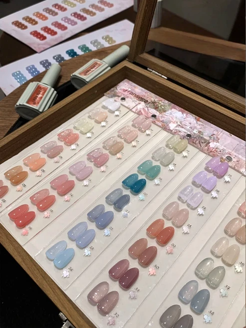 56가지 색상 15ml 젤리 컬러 매니큐어 세트 카드가 포함된 탈착식 UV LED 여름