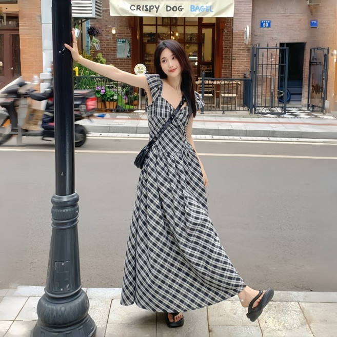 여름 여자 롱 원피스 빈티지 체크 원피스 패션 프렌치 휴양지룩 원피스