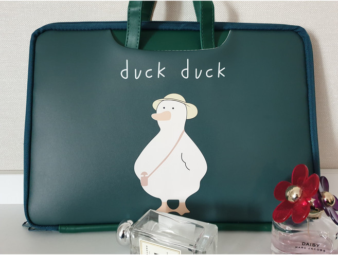 마켓코지 오리 캐릭터 15.6인치 노트북 가방, 1개