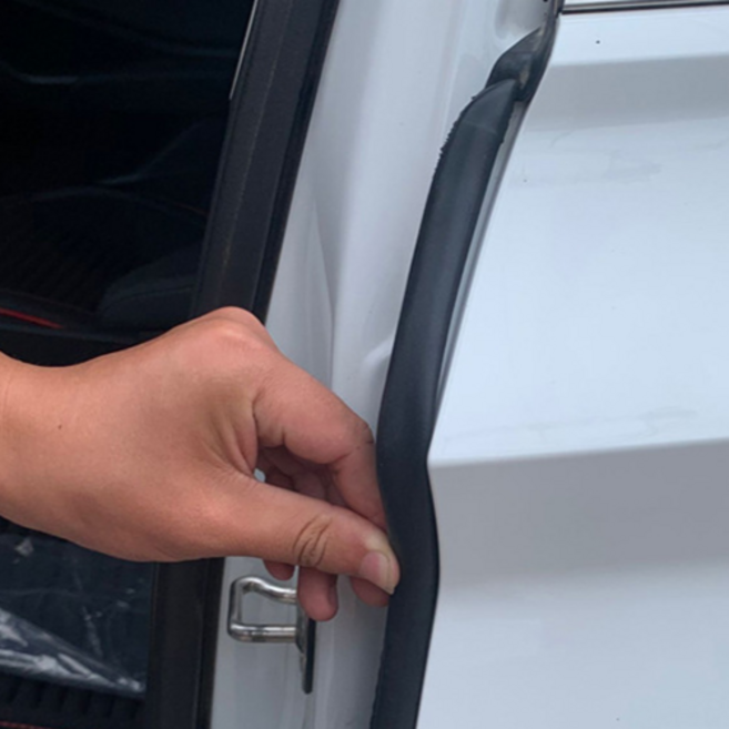 자동차 풍절음 차단 방음 고무몰딩 2개 1대분 (도어 충격 흡수패드 10p 증정), 필러