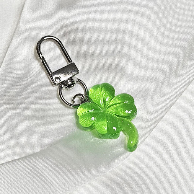 리빙릿 네잎클로버 비즈 키링 행운 부적 핸드폰줄 시험 합격 기원, 1개, 그린 D형고리