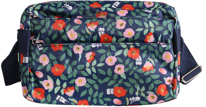 부티크시스 가벼운 지퍼 수납 공간 5개 꽃무늬 크로스백