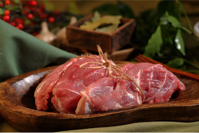 [안동청년]지방이적은 돈앞다리 돈뒷다리 300g 500g 한돈 국내산 돼지고기, 돈뒷다리 500g, 찌개용, 1개