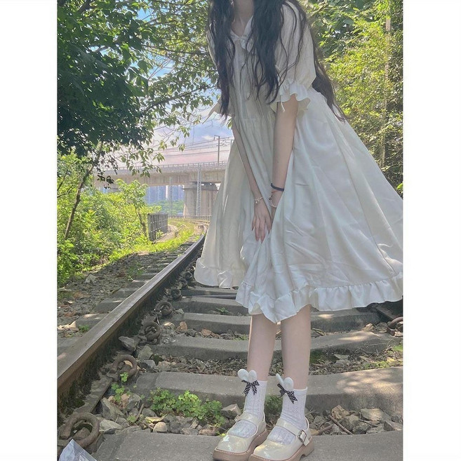 夏日娃娃領連衣裙 女學生軟妹寬鬆a字裙, 白色  無領結,S(關注店鋪送小禮物）